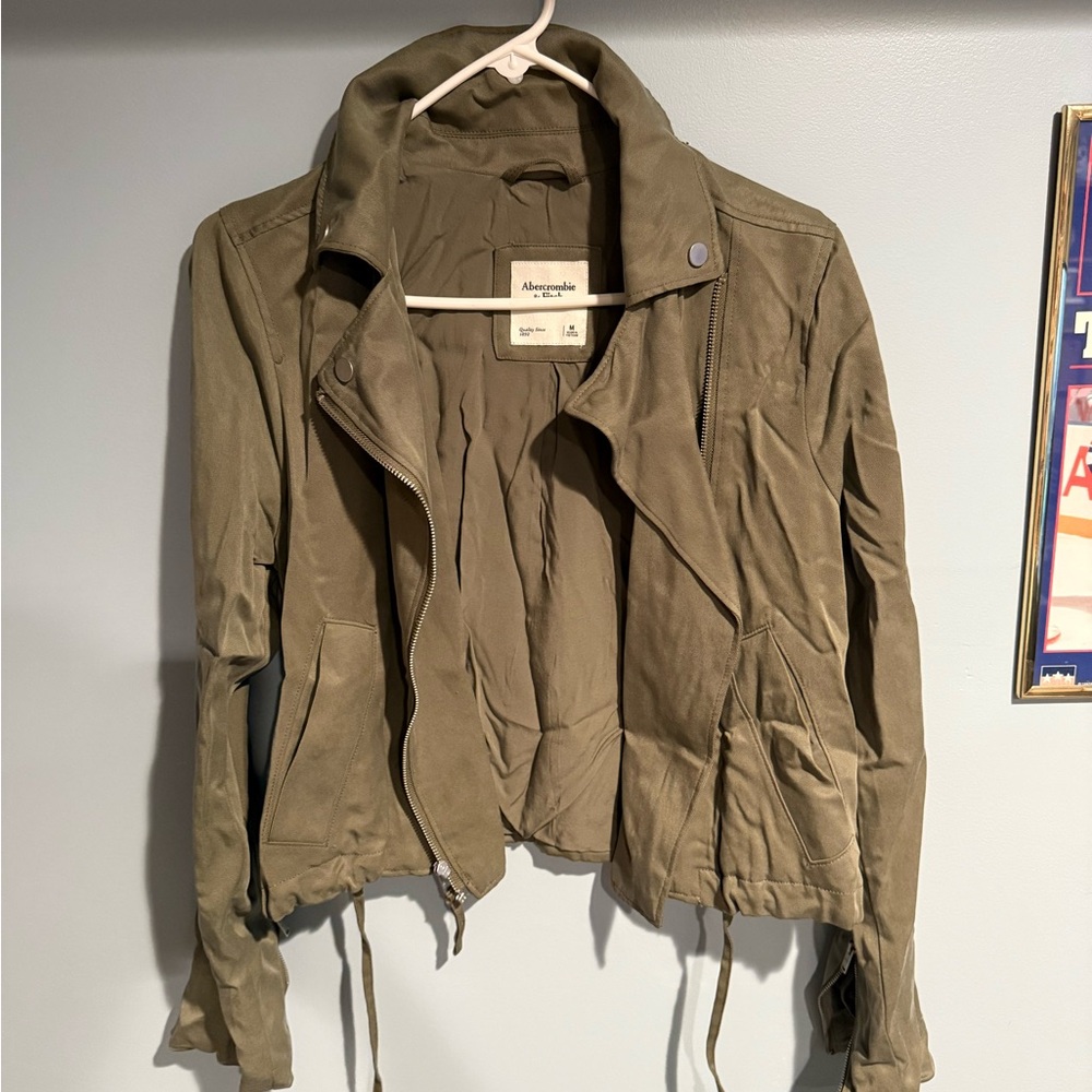Abercrombie & Fitch Women's Khaki Utility Jacket